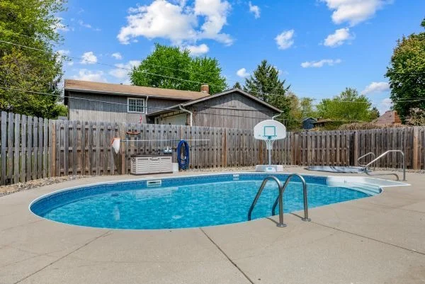Photo of 318 Hillcrest Drive