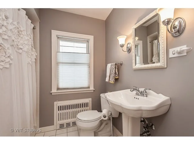 Photo of 730 Forest Road
