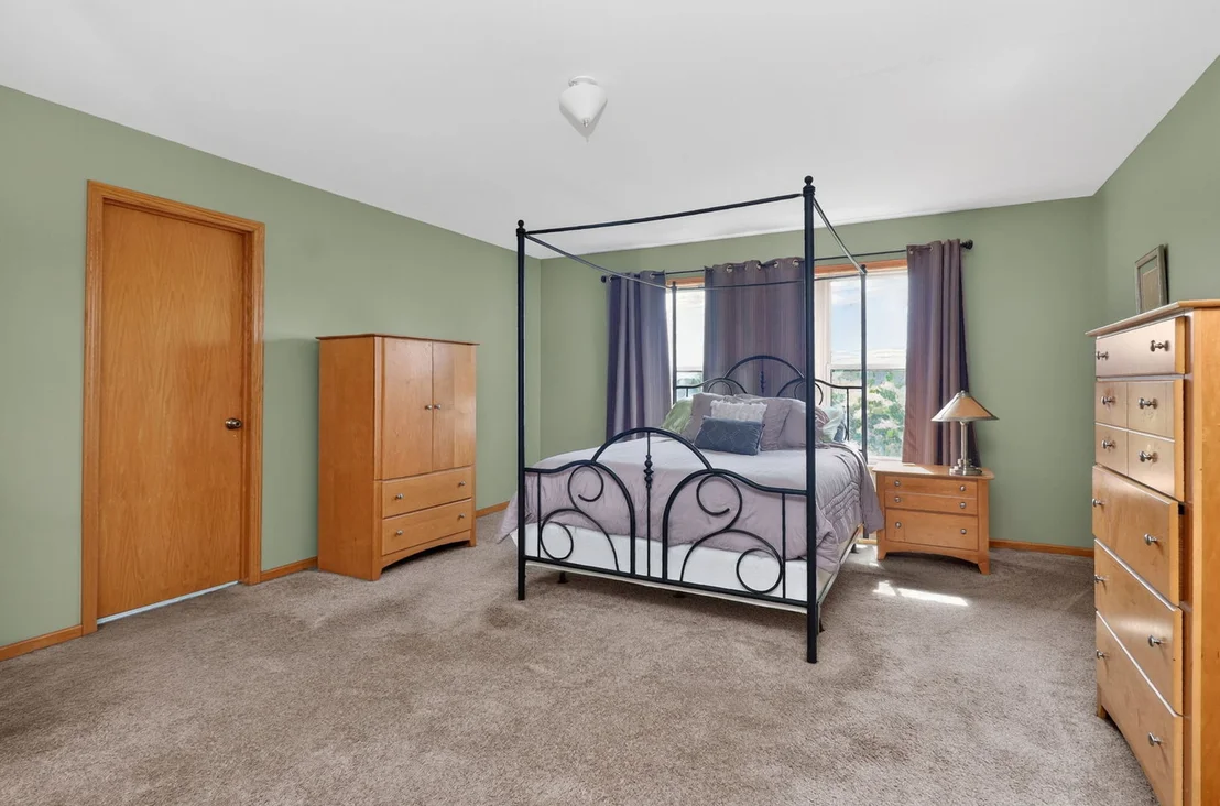 Photo of 713 Clifford Drive