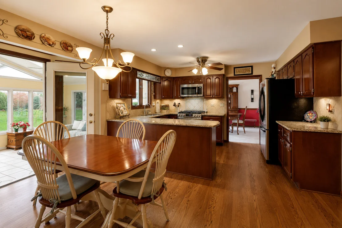 Photo of 1265 N Scarlet Drive