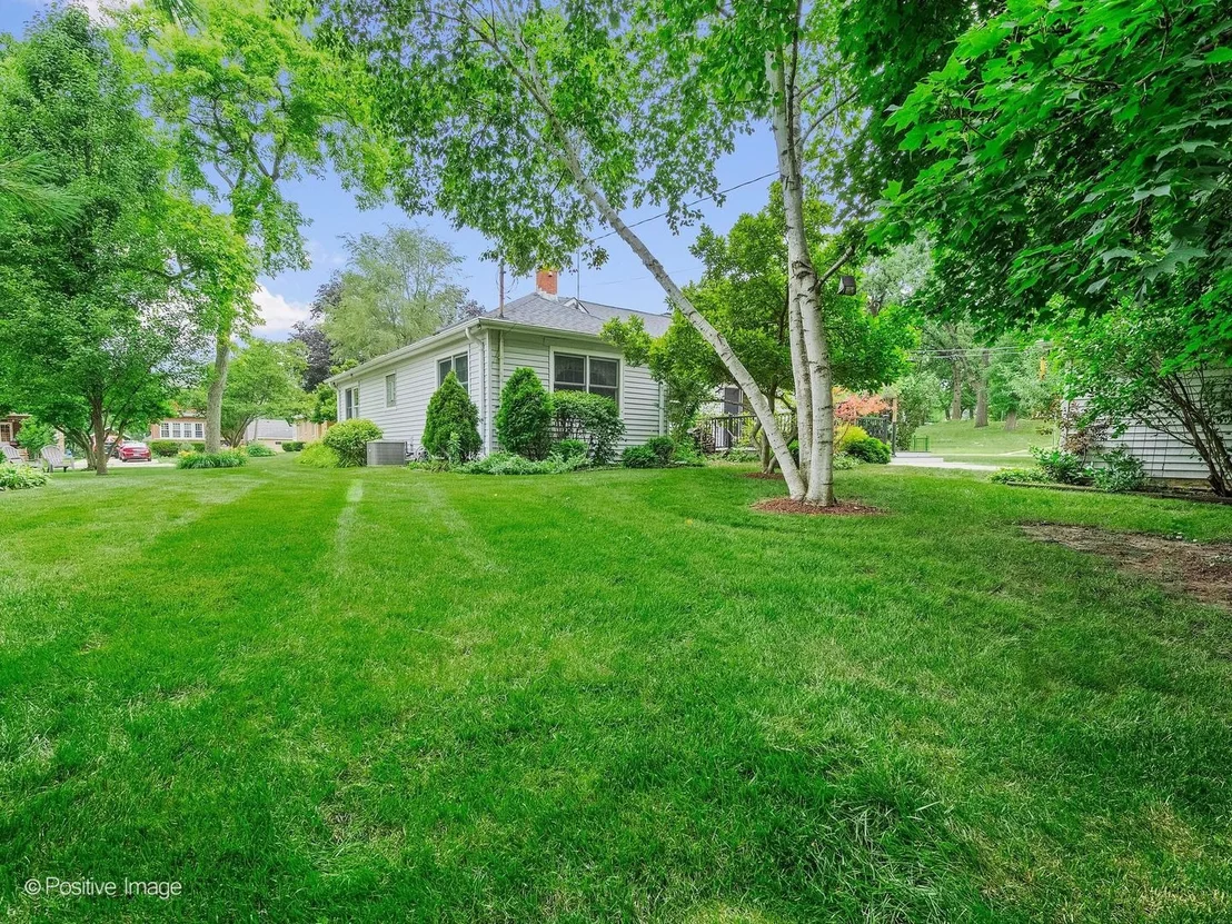 Photo of 449 Arbor Avenue