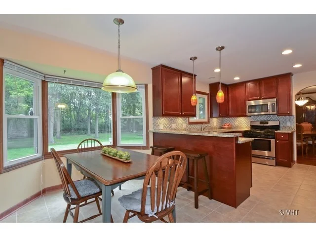 Photo of 3450 Riverside Drive