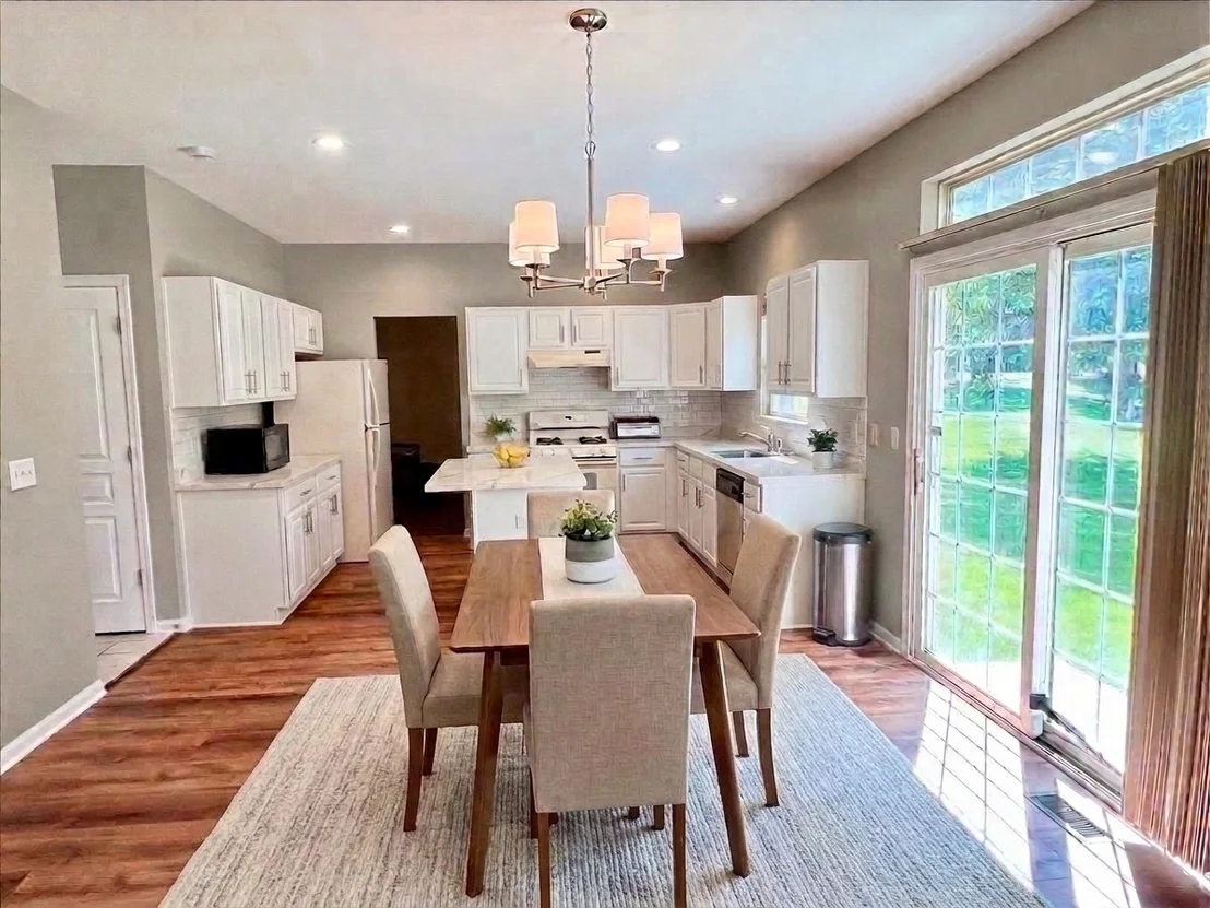 Photo of 650 Glenbrook Road
