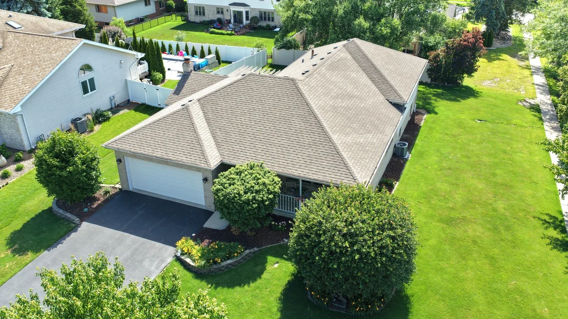 Photo of 601 Lisson