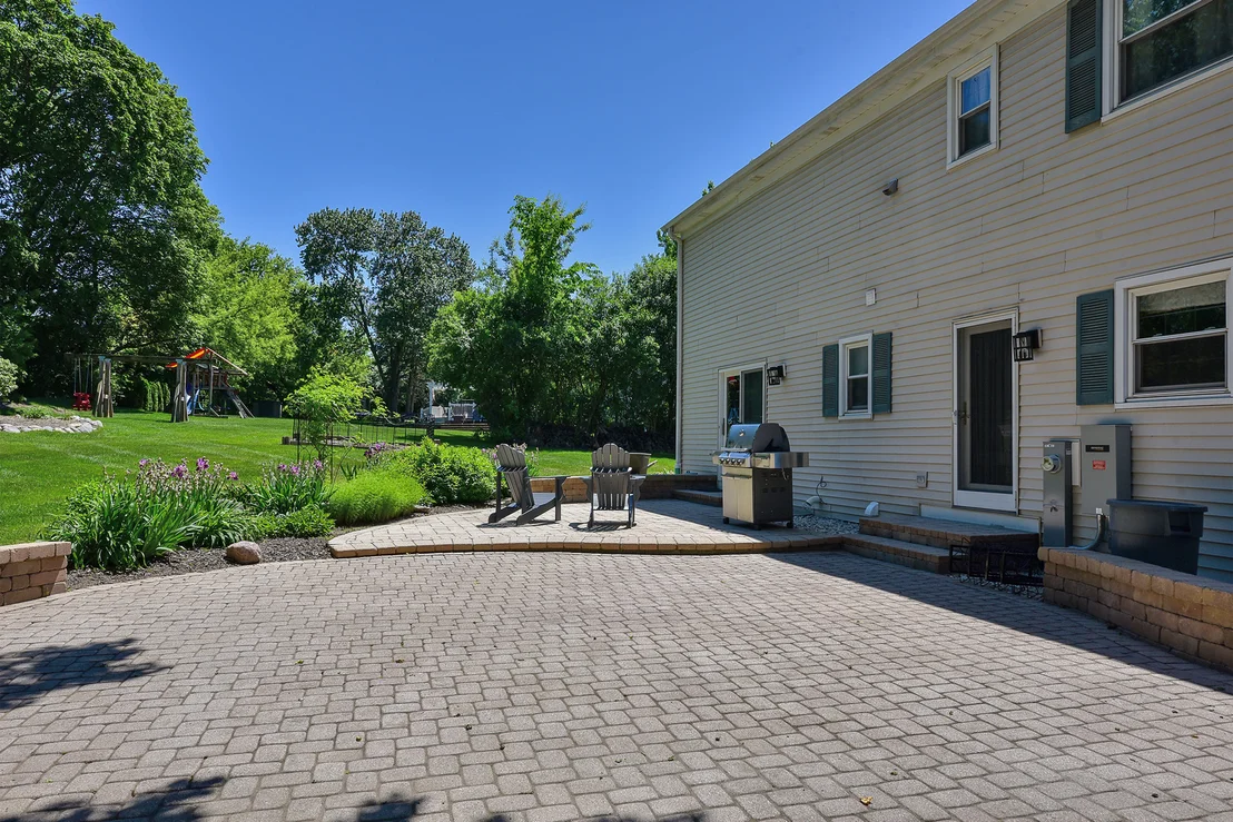 Photo of 381 Grayfriars Lane