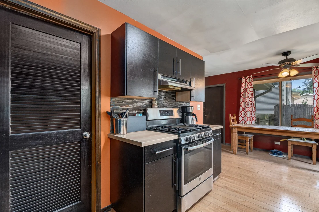 Photo of 140 Tamarack Drive