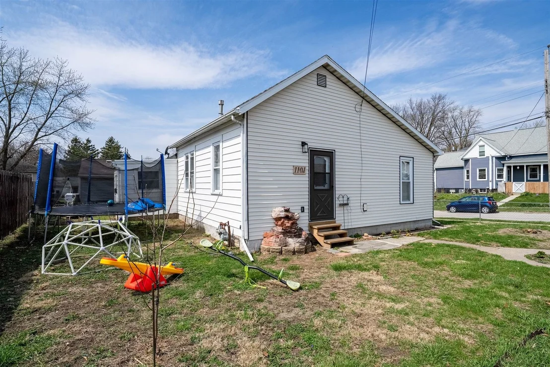Photo of 1101 Bunn Street