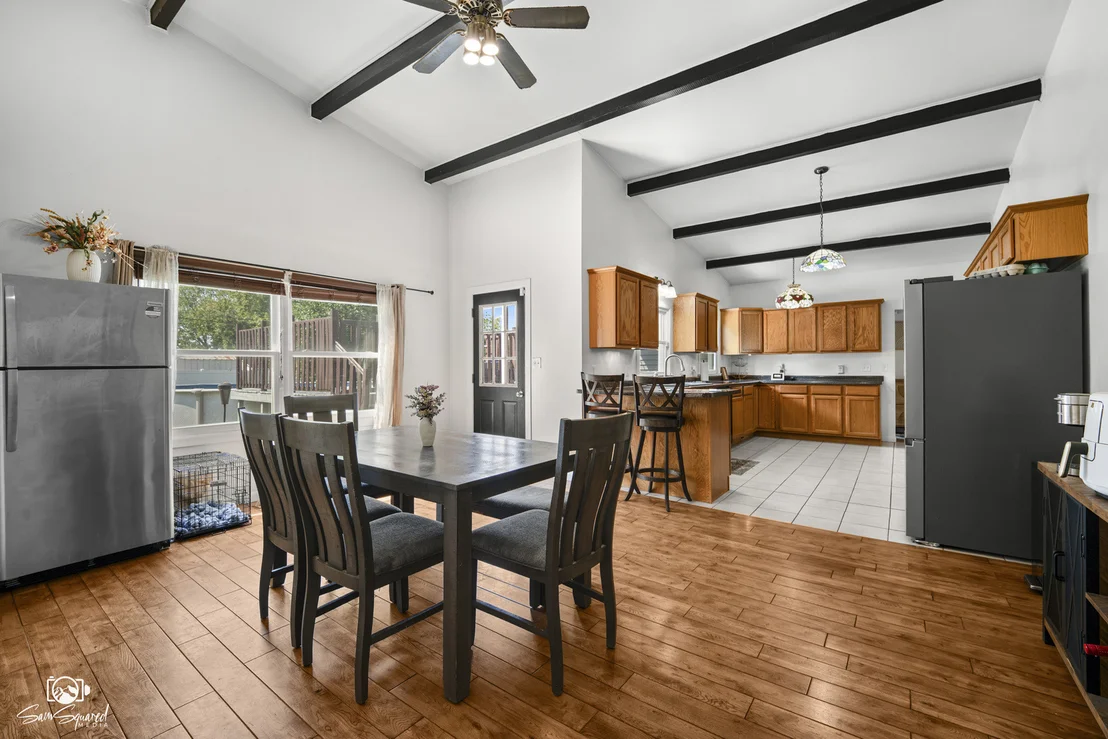 Photo of 856 N Western Hills Drive