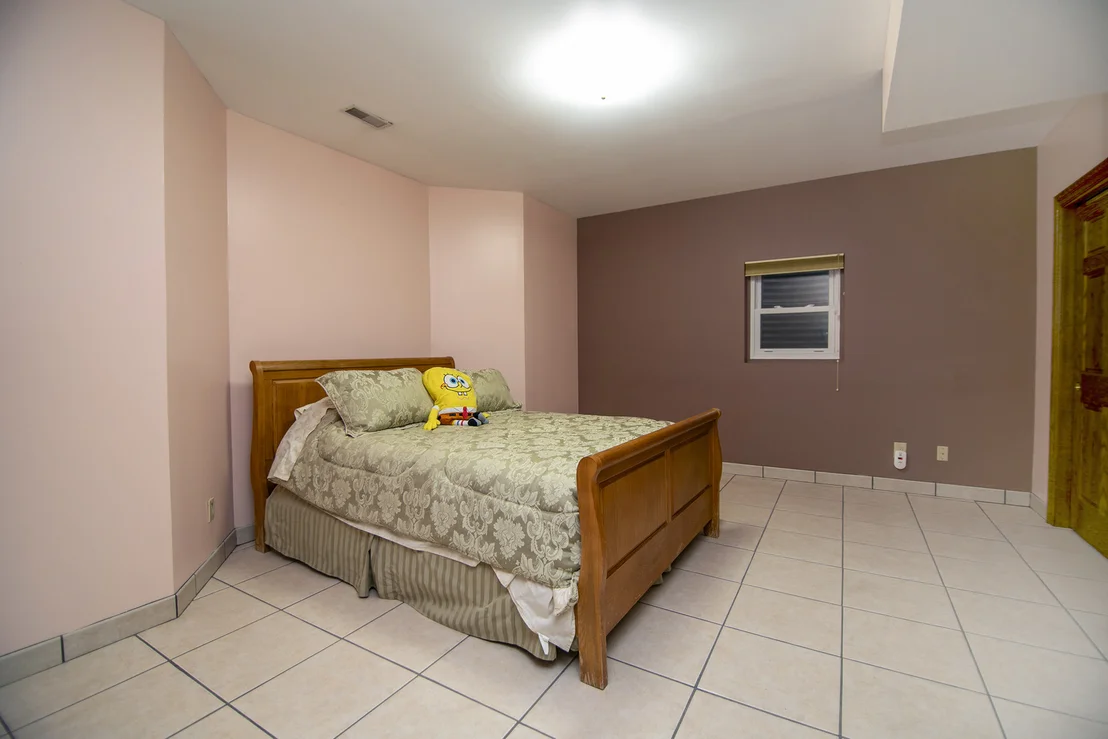 Photo of 284 Barrington Lane