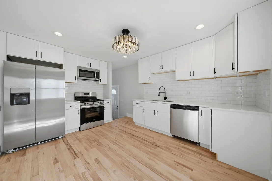 Photo of 1309 Howard Avenue