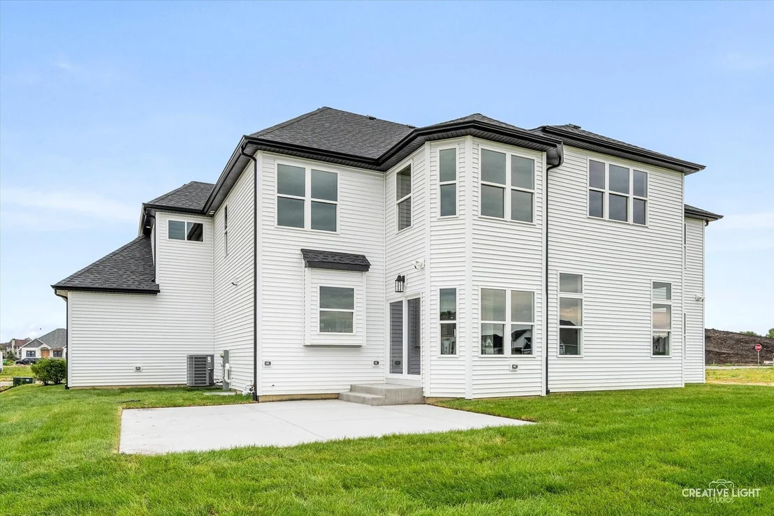 Photo of 676 cumberland Lane