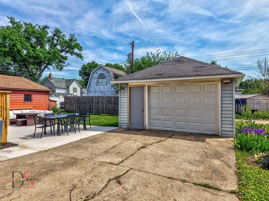 Photo of 130 Riverview Drive