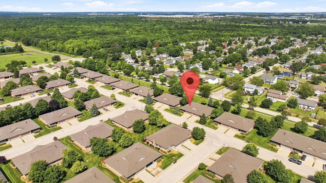 Photo of 211 Fox Run Drive