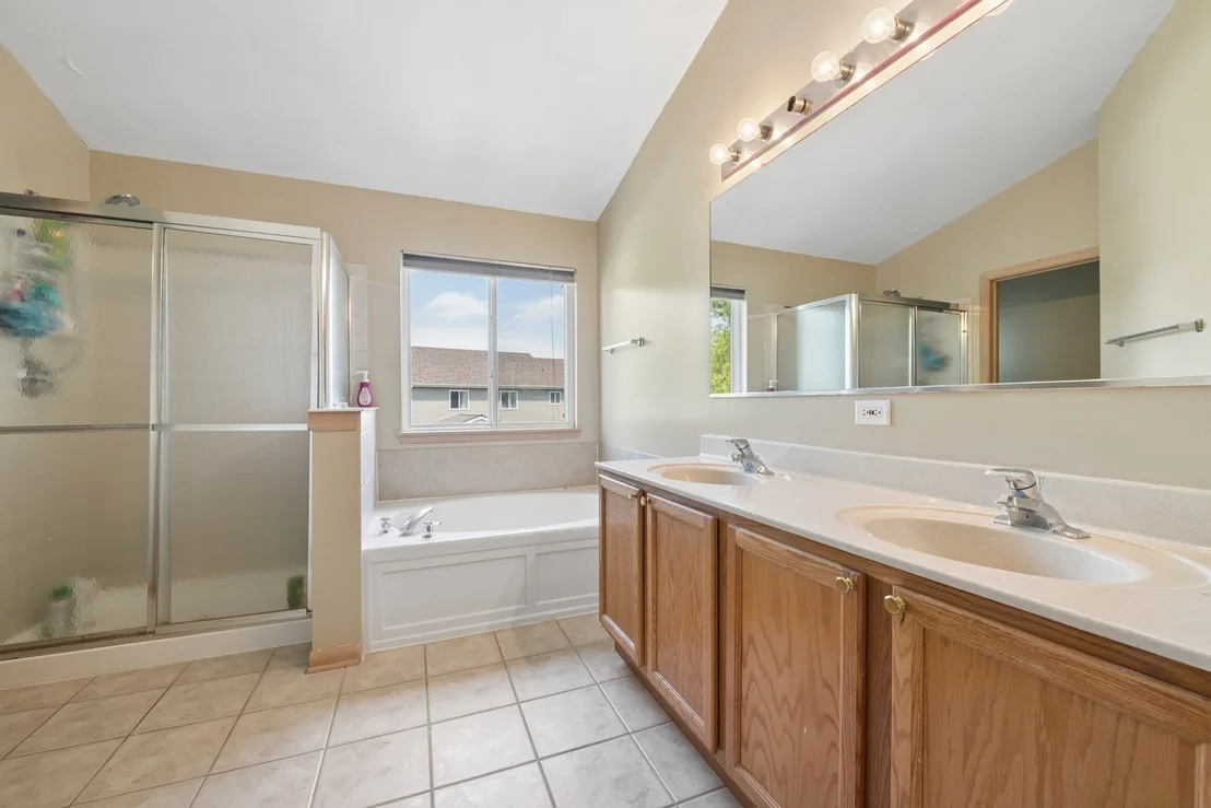 Photo of 2014 Fieldstone Court