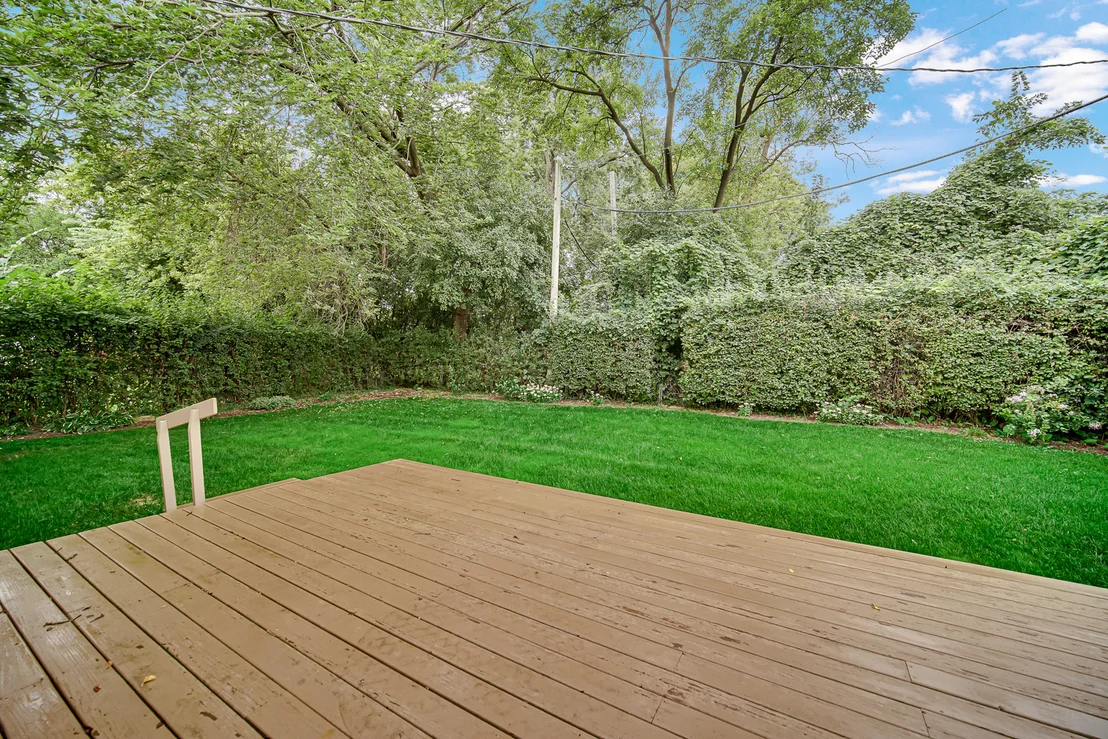 Photo of 986 Harvard Lane