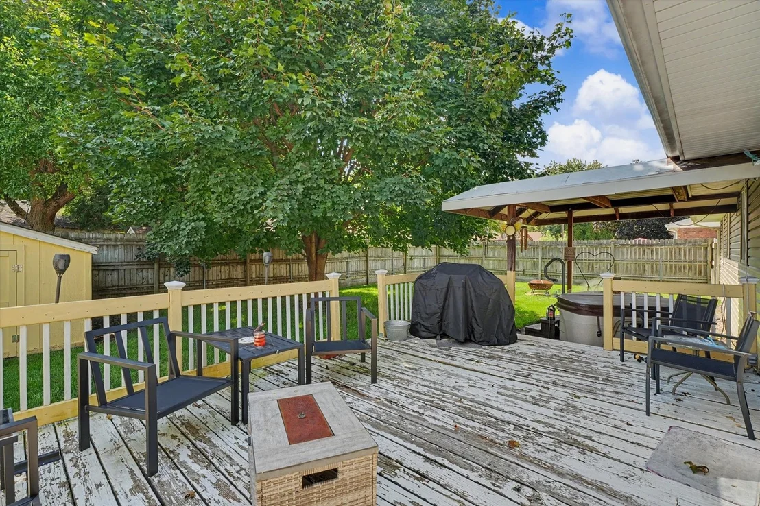 Photo of 1044 Pinecrest Drive