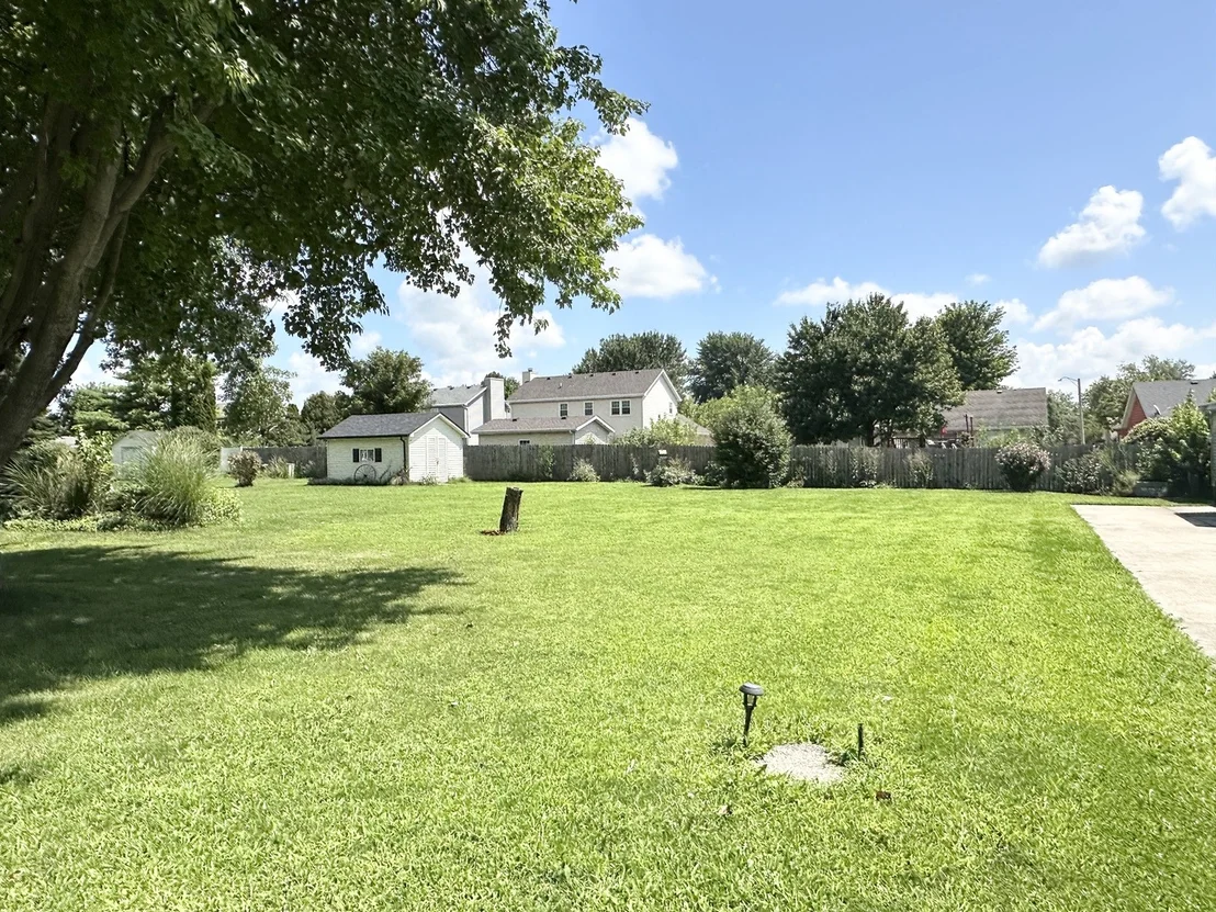 Photo of 1130 Cardinal Drive