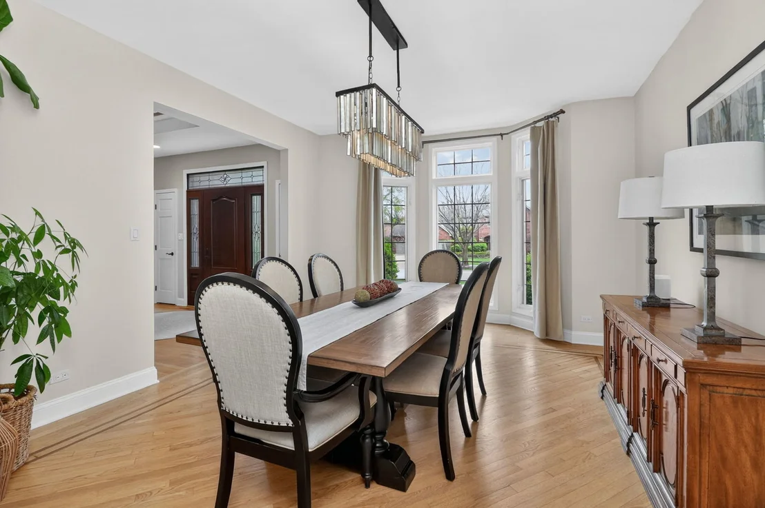 Photo of 1376 Chapman Drive