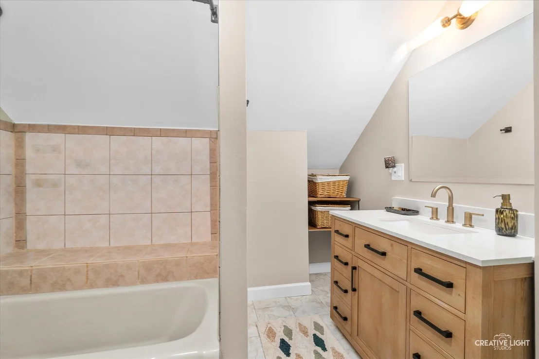 Photo of 921 Clement Street