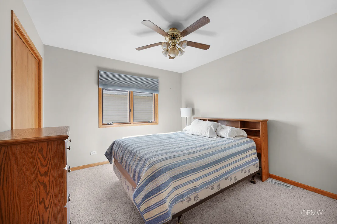 Photo of 1216 W Grove Street