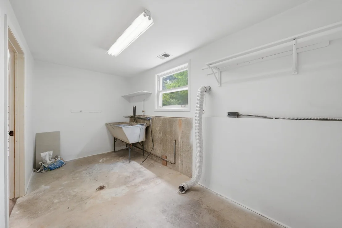 Photo of 368 Sycamore Drive