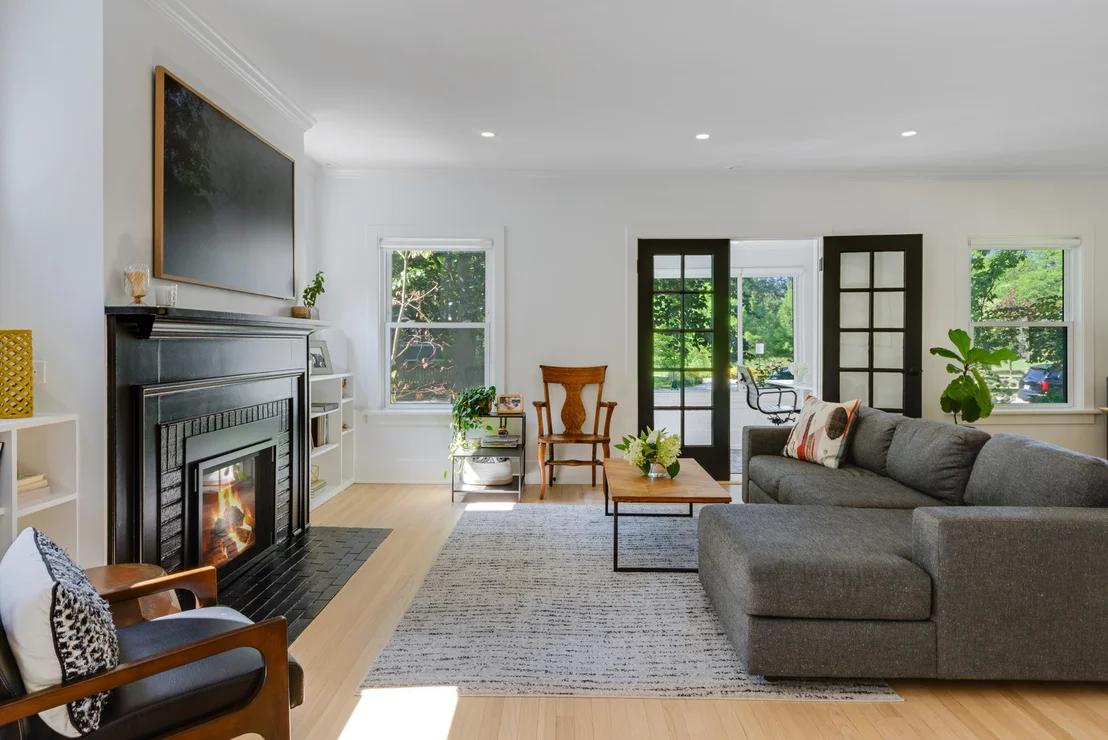 Photo of 840 Park Avenue