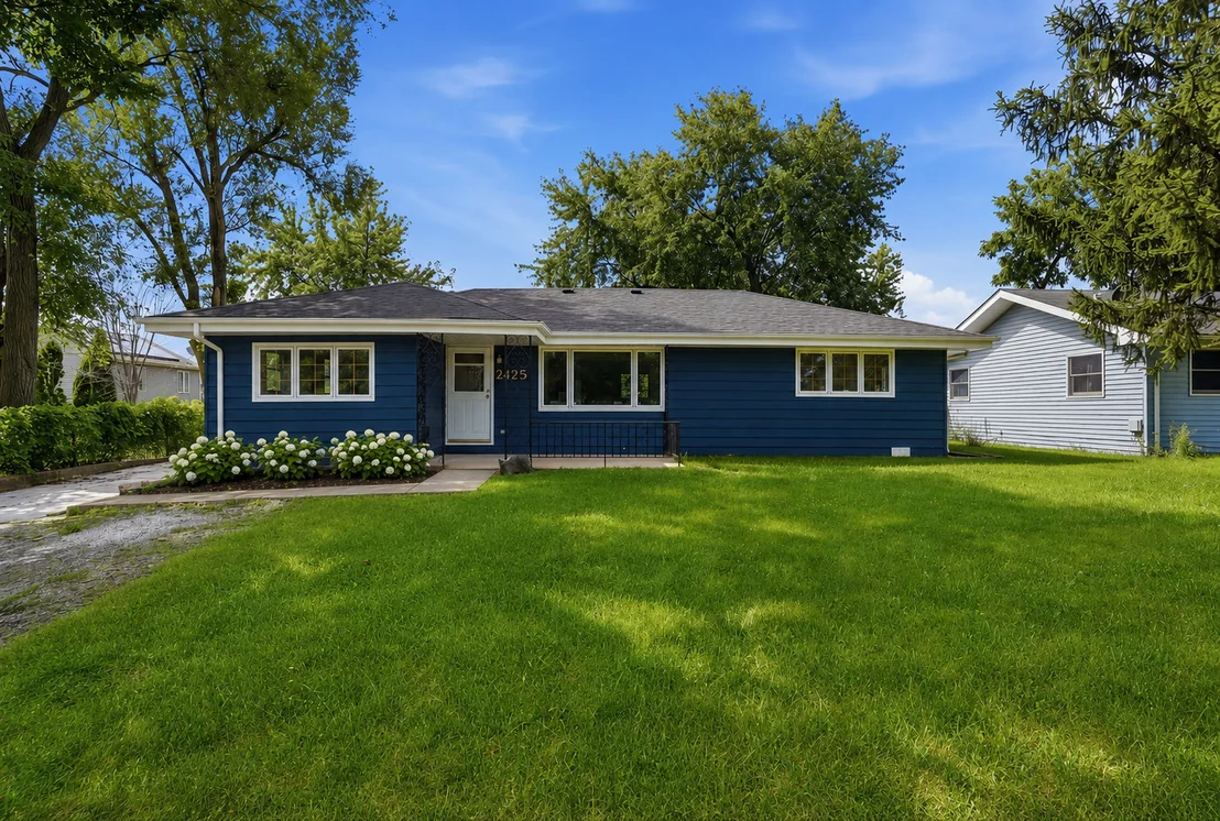 Photo of 2425 E Sand Lake Road