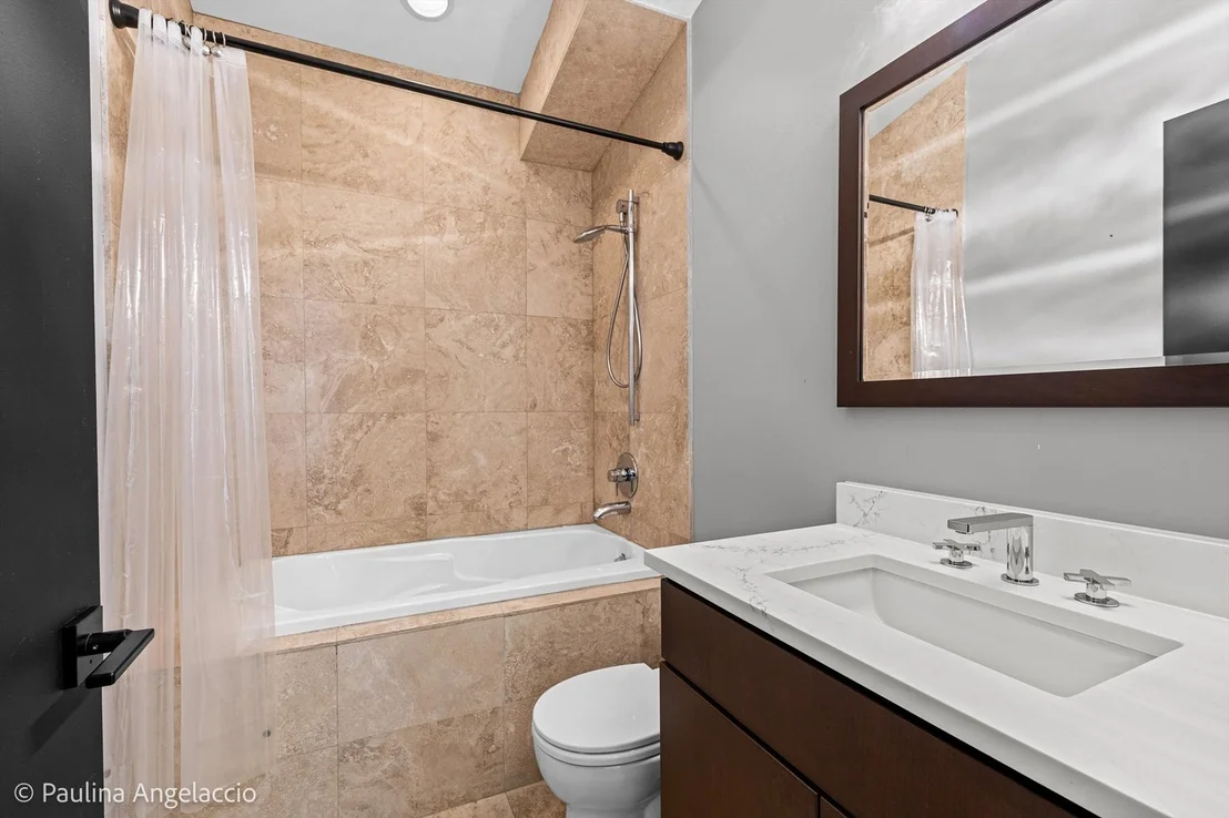 Photo of 220 Astor Place