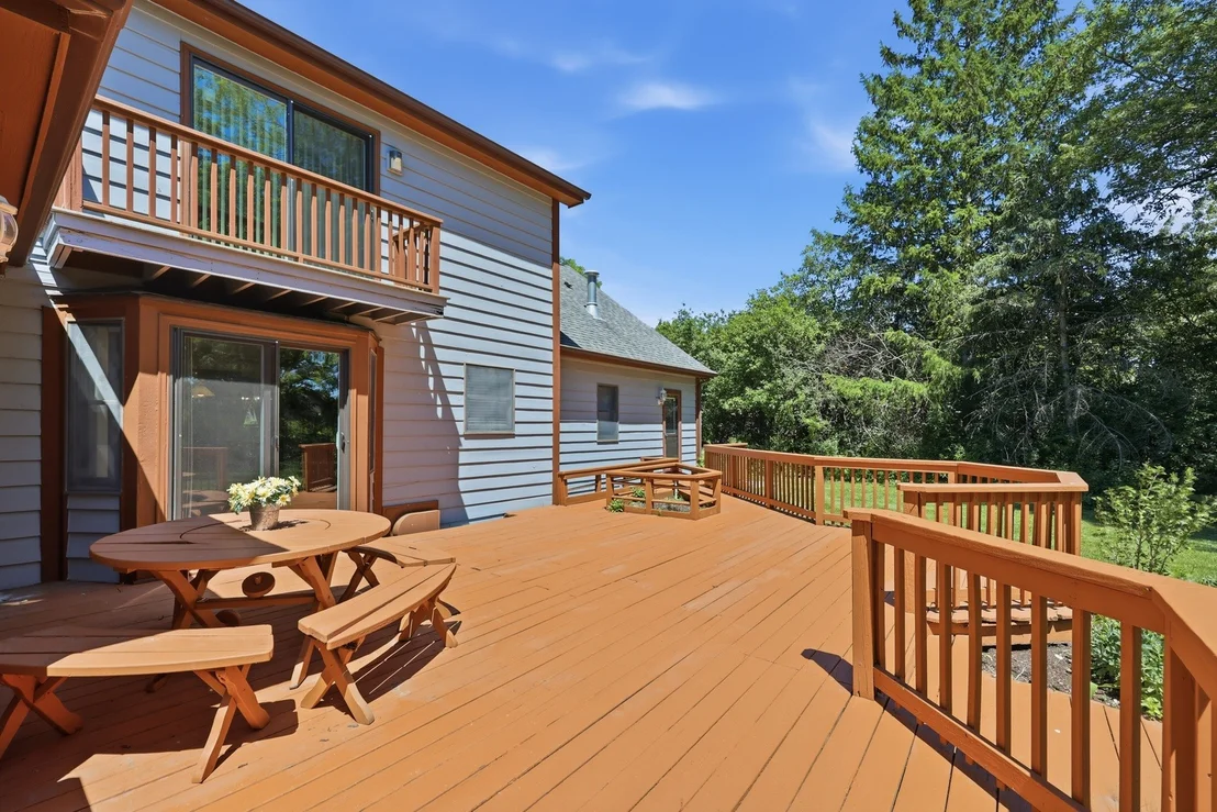 Photo of 107 Roxborough Place