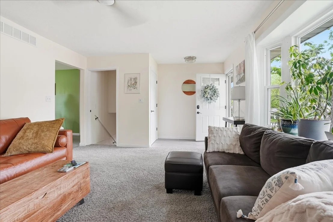 Photo of 709 Kathleen Drive
