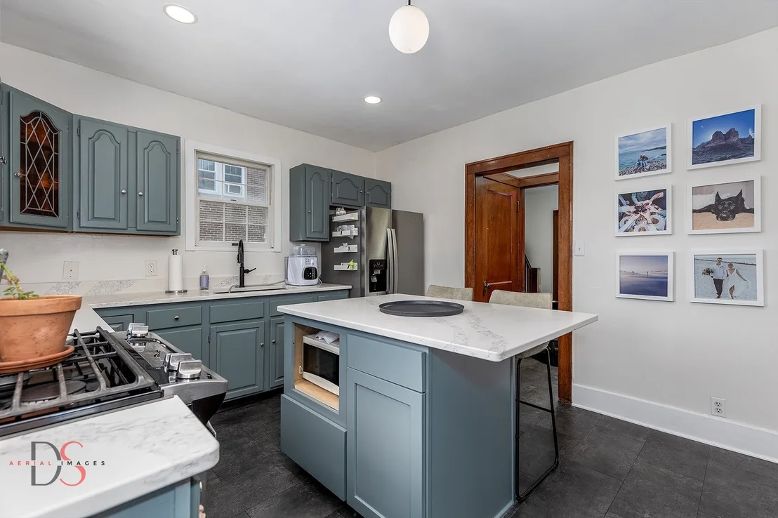 Photo of 130 Riverview Drive