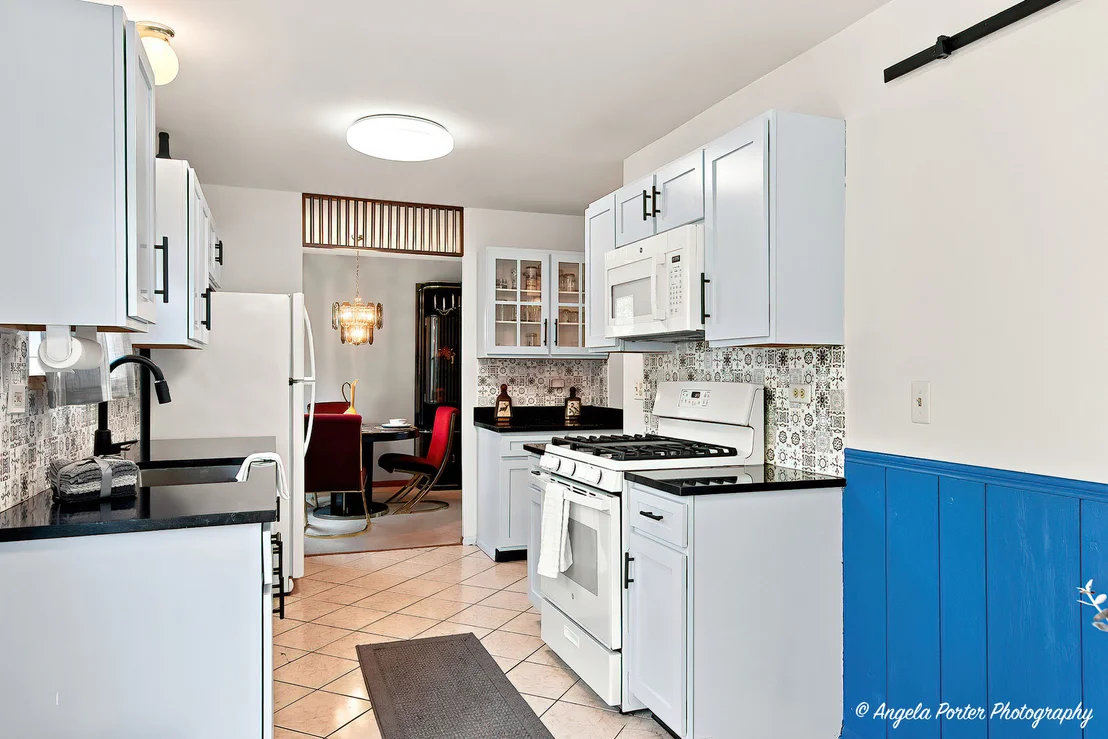 Photo of 931 Perry Drive