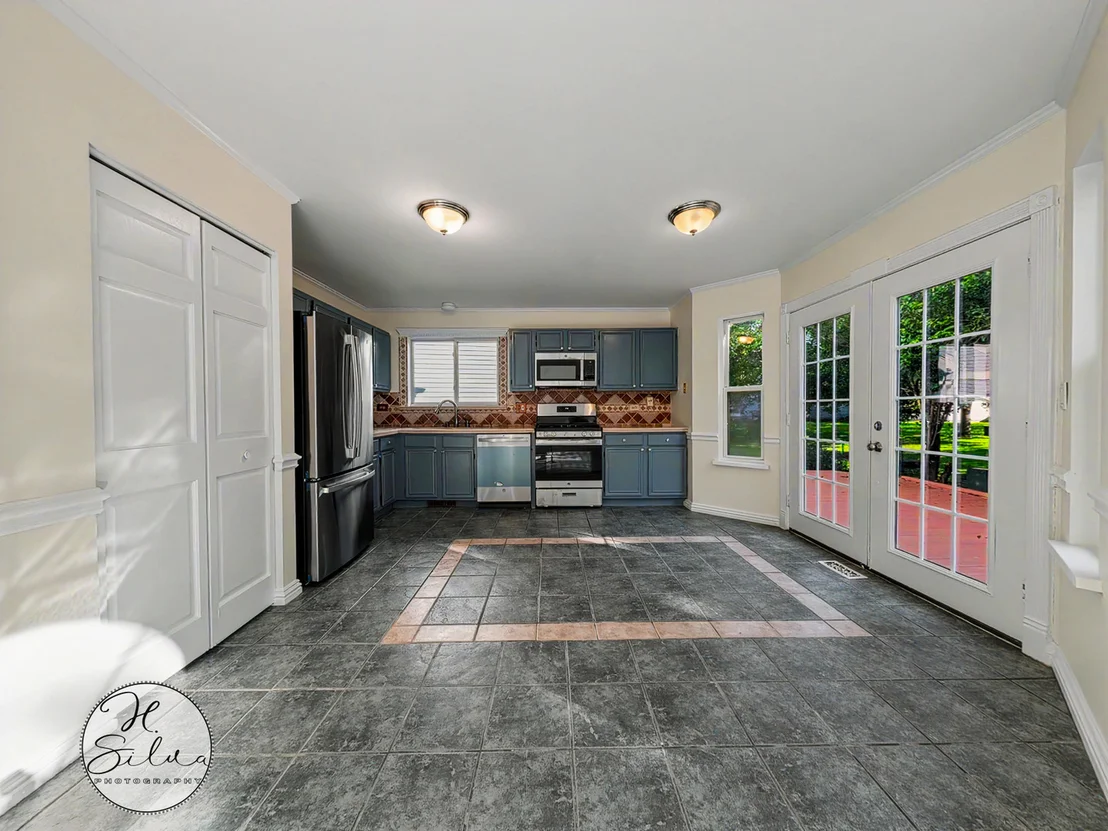 Photo of 5532 Chantilly Circle