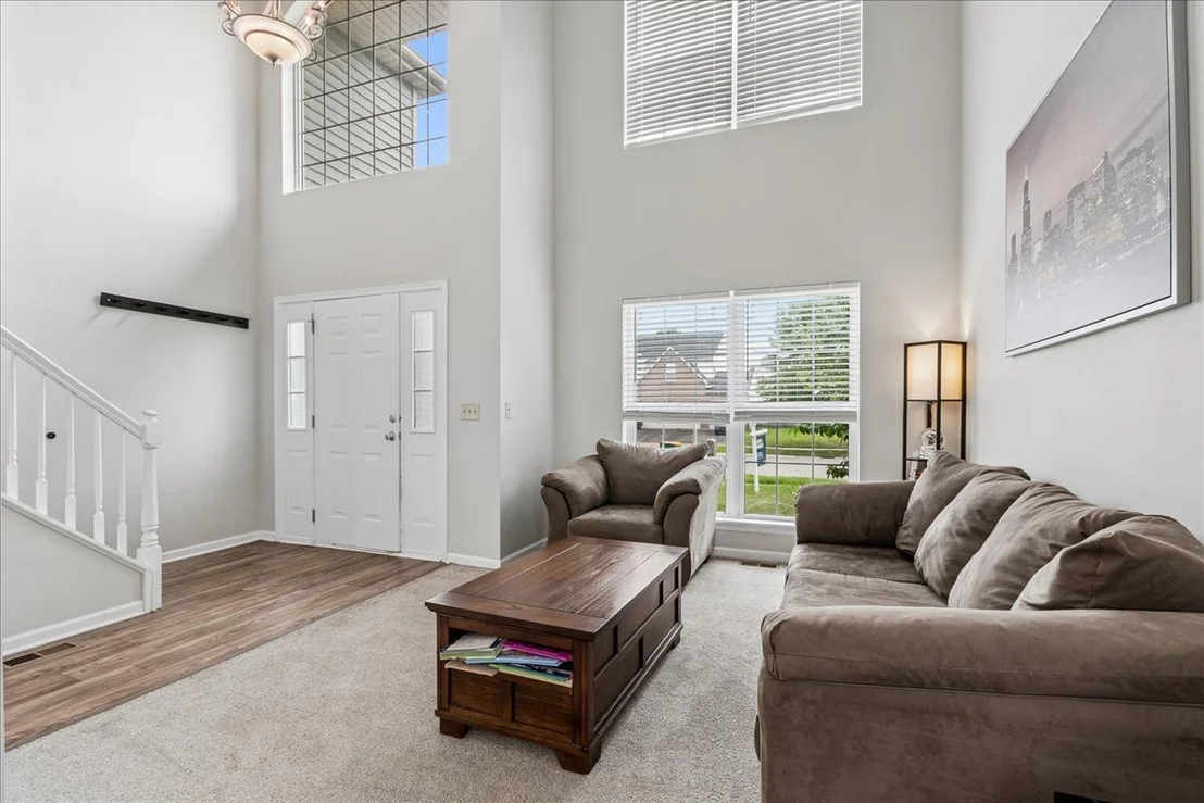 Photo of 1811 Prairie Ridge Drive