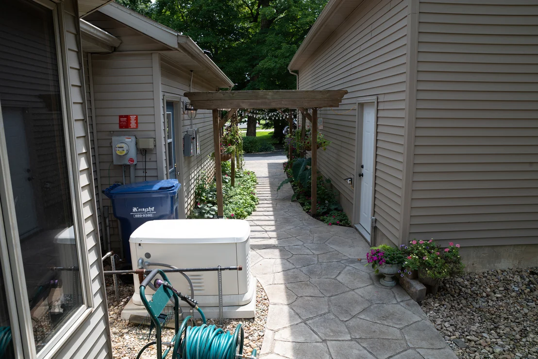 Photo of 37322 Comanche Drive