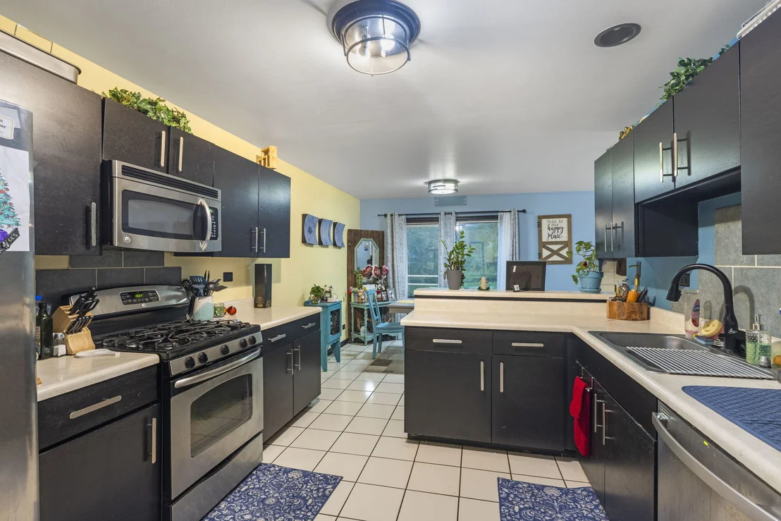 Photo of 145 Winchester Drive