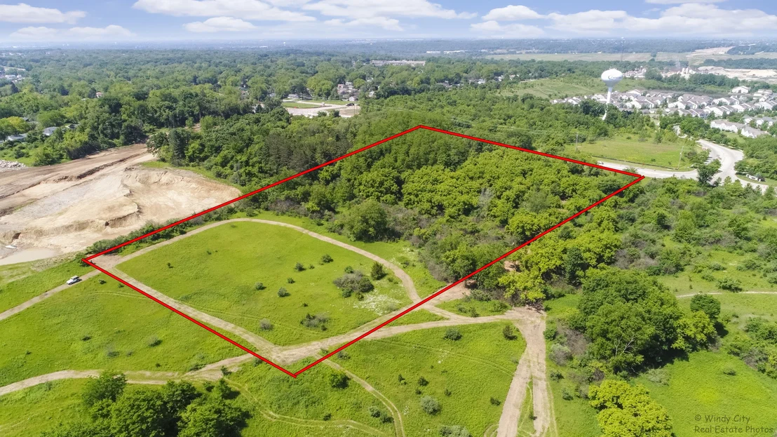 Photo of 1811 IL Rte 25 (Elgin) Road