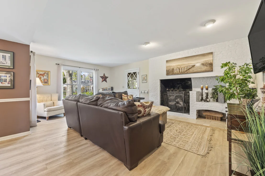 Photo of 2245 Tanglewood Drive