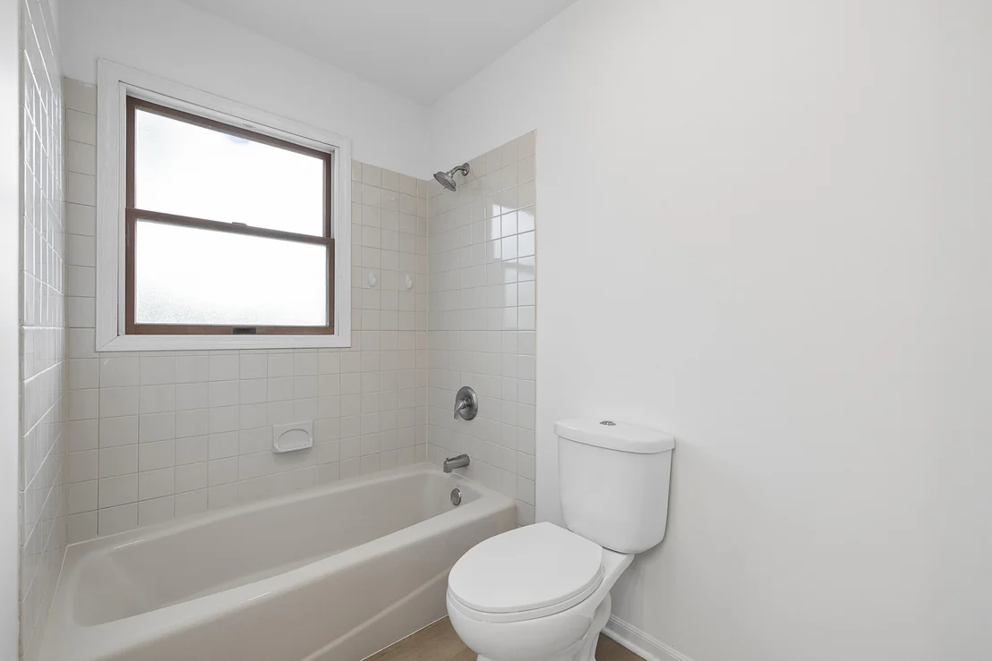 Photo of 300 Macgregor Road