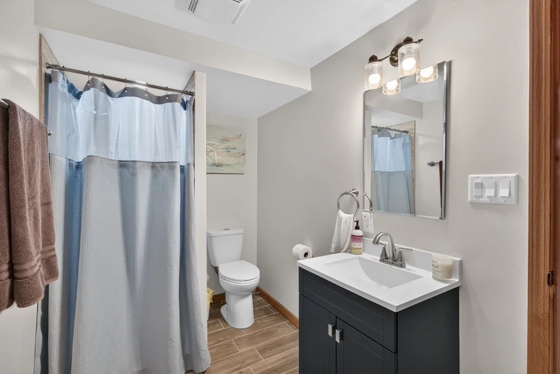 Photo of 663 Rollingwood Place