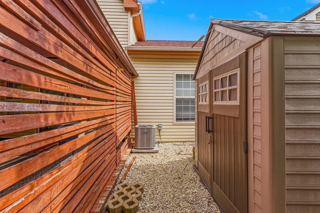 Photo of 568 Cambridge Drive