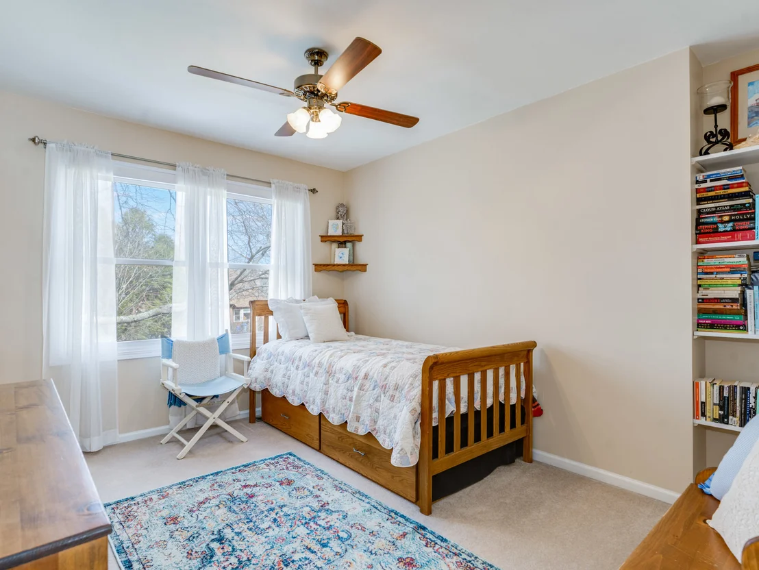 Photo of 2209 Irvine Lane