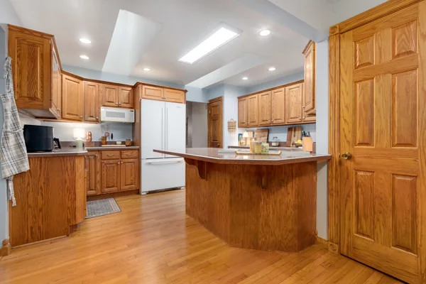 Photo of 143 Camelot Way