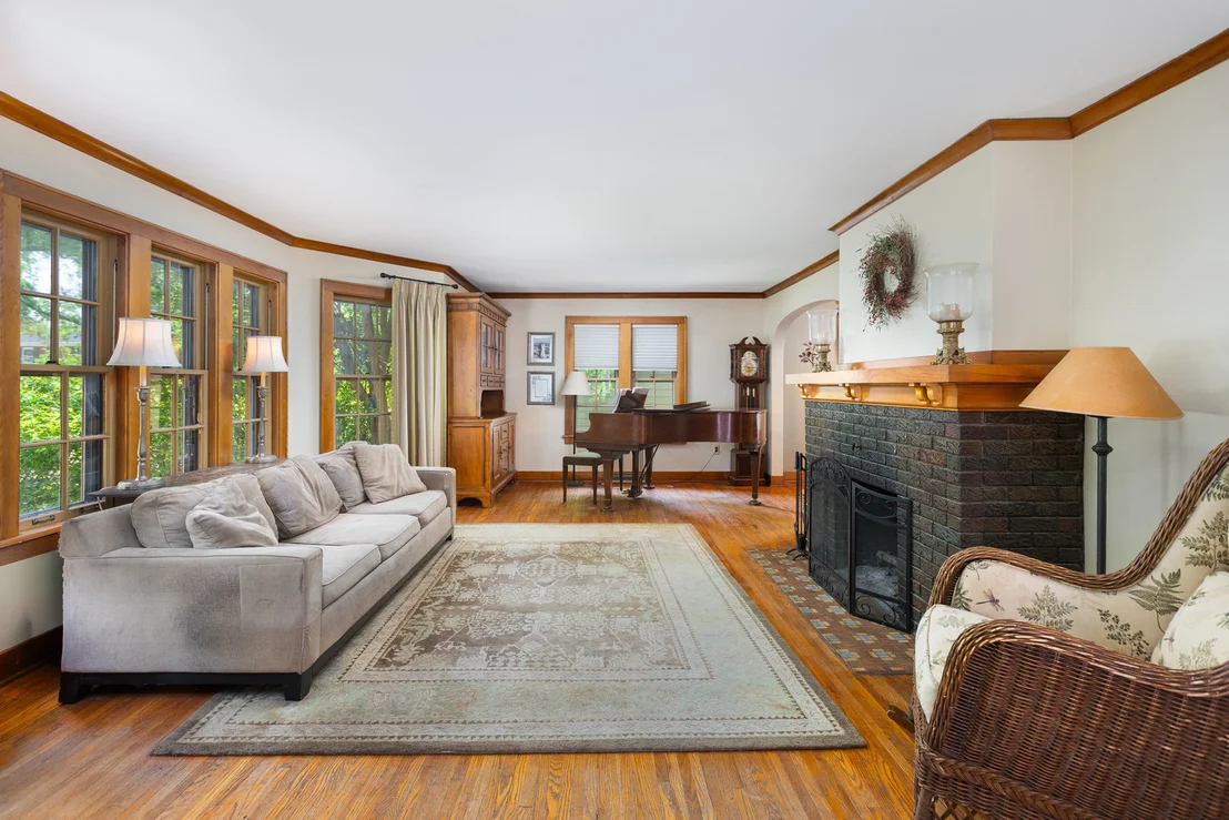 Photo of 815 N Eagle Street
