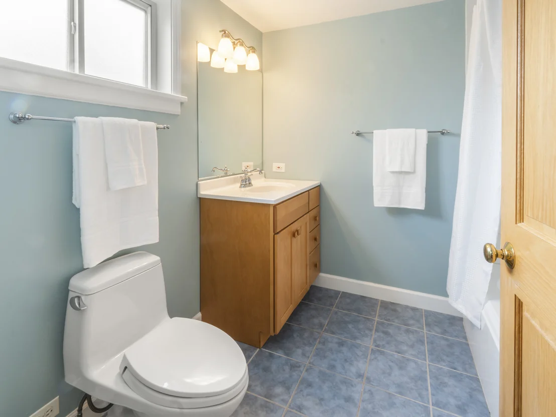 Photo of 225 Stratford Road