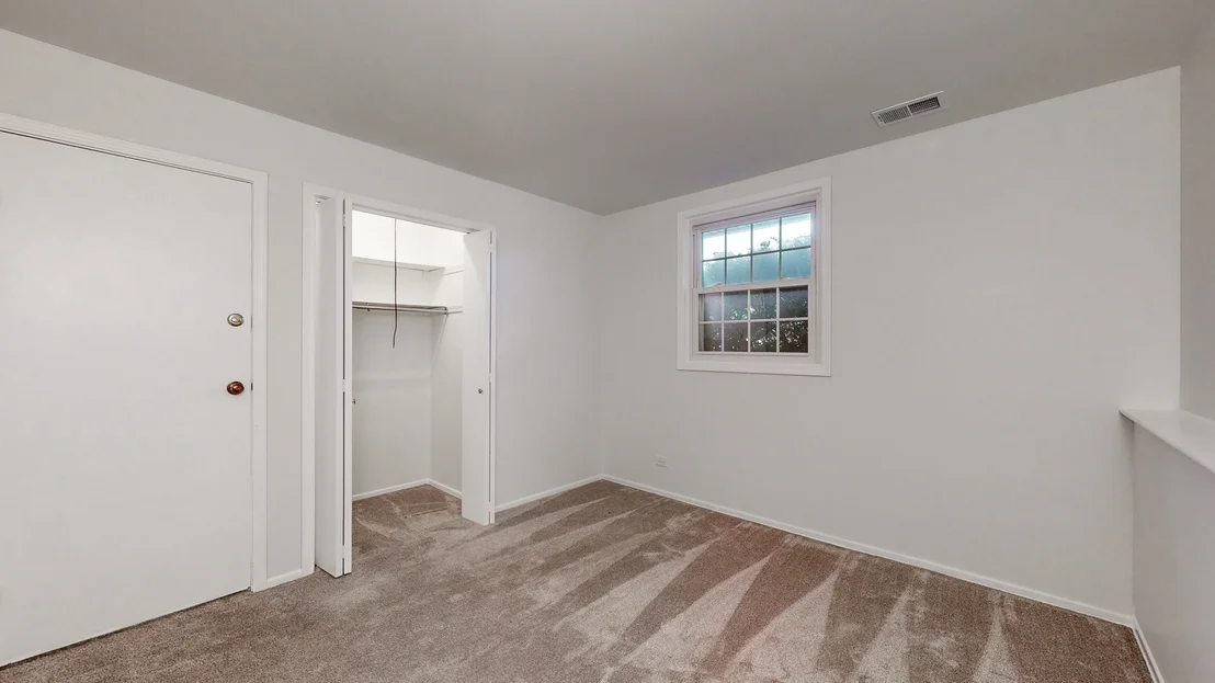 Photo of 205 Edgebrook Drive