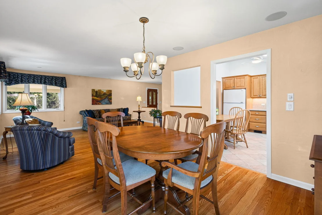 Photo of 1016 Longmeadow Drive