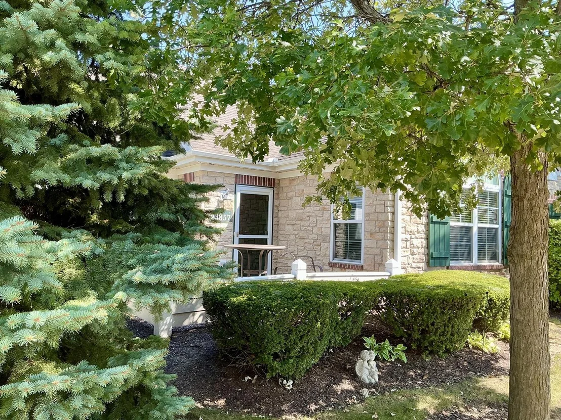 Photo of 23857 N Dayfield Drive