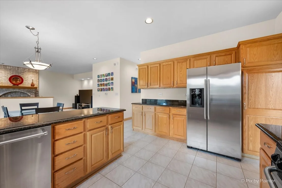Photo of 958 W Stonehedge Drive