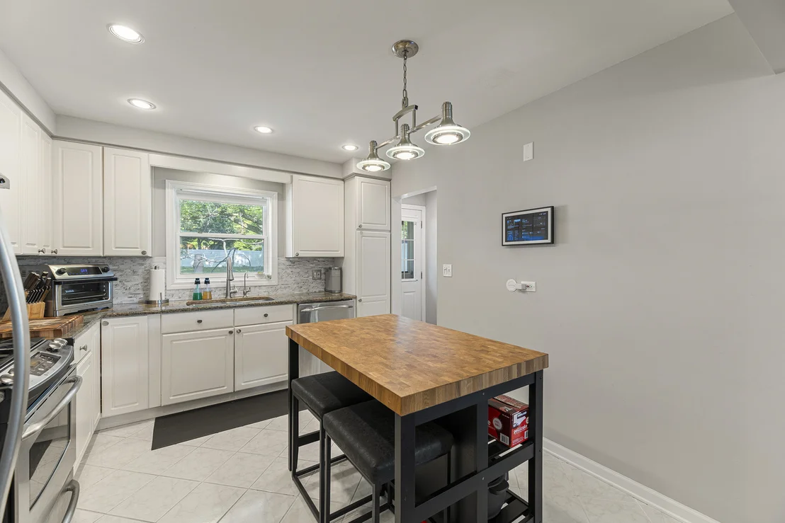Photo of 9 N Waverly Place